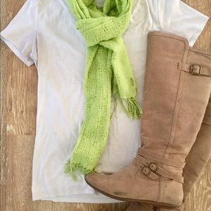 Scarf 🚨buy 2 scarves, get 1 FREE!🚨